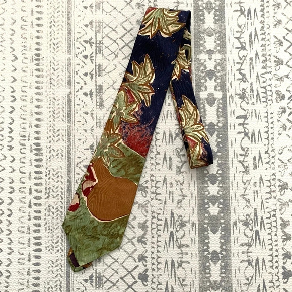🌸clearance Guy Laroche vintage silk tie - Picture 1 of 3